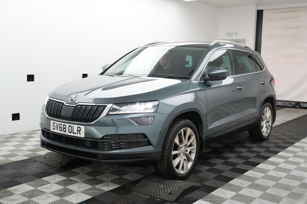 Used Skoda Karoq 2018 for sale - 77631649: Photo 2