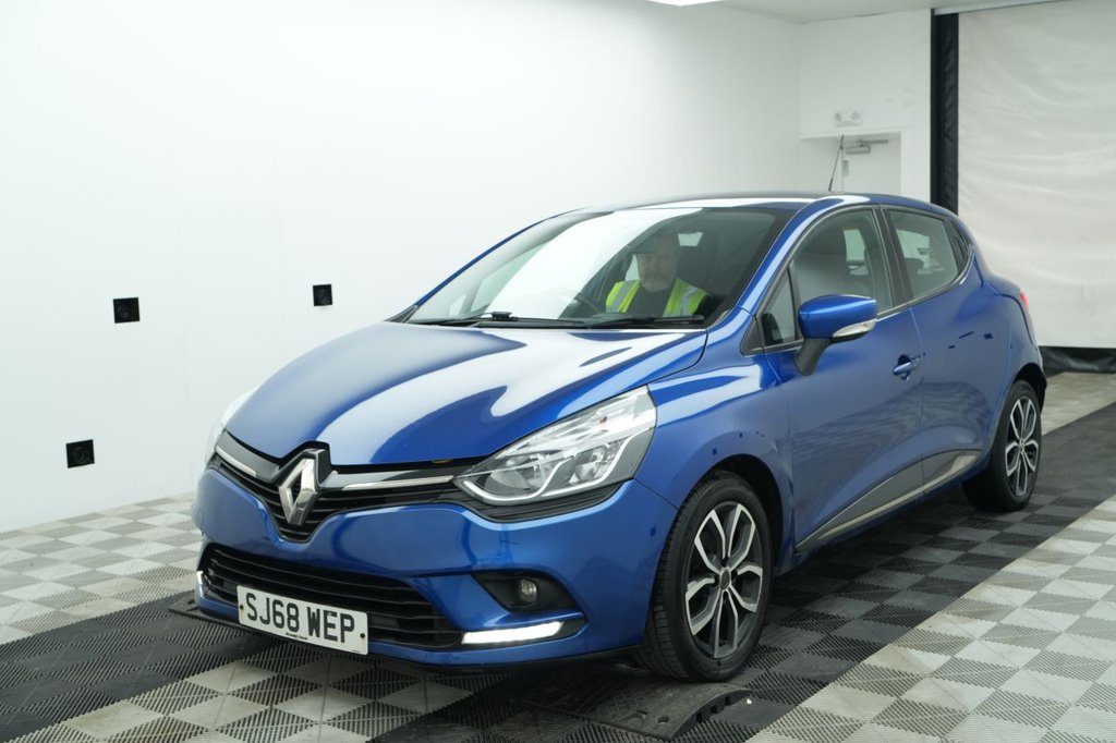 Used Renault Clio 2018 for sale - 78167358: Photo 2