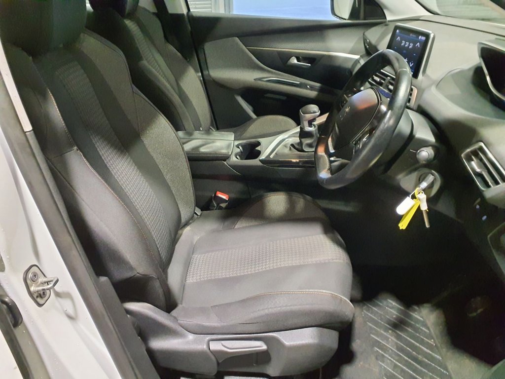 Used Peugeot 3008 2018 for sale - 77547328: Photo 10