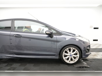 Used Ford Fiesta 2014 for sale - 77551497: Photo