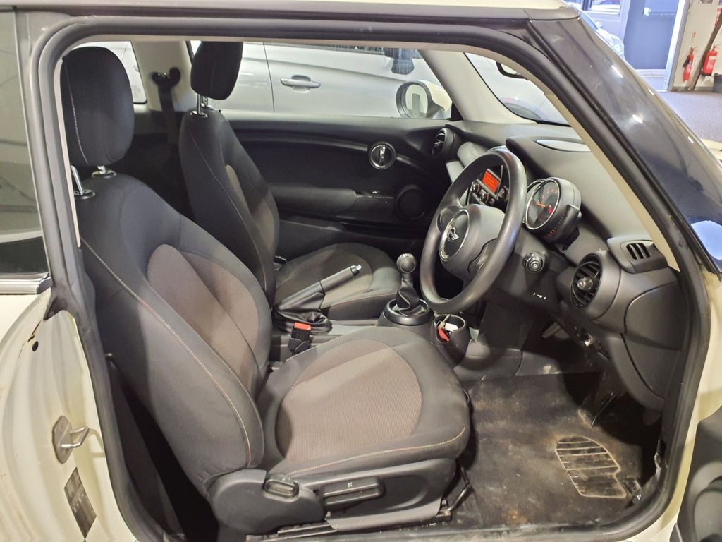 Used MINI Hatch 2016 for sale - 77241637: Photo 10