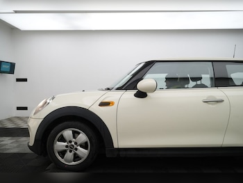 Used MINI Hatch 2016 for sale - 77241637: Photo