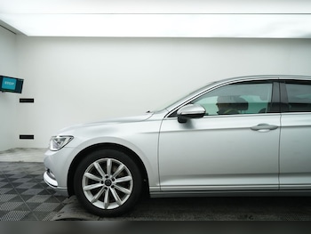 Used Volkswagen Passat 2016 for sale - 78824304: Photo
