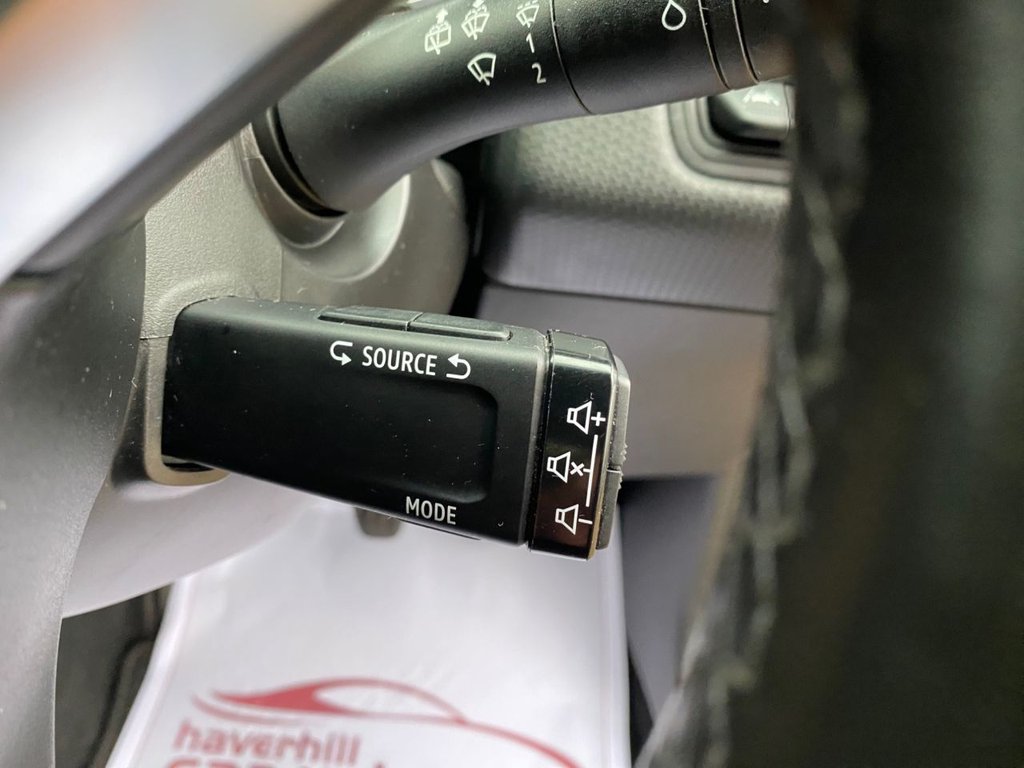 Used Renault Clio 2021 for sale - 76900519: Photo 30