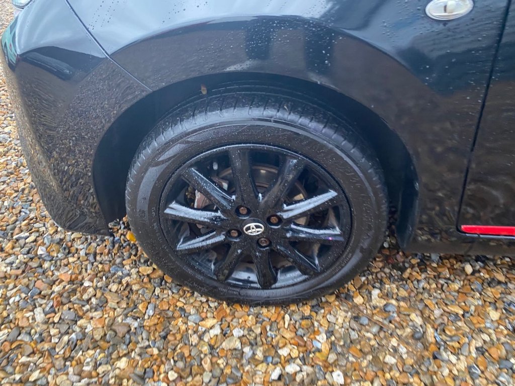 Used Toyota AYGO 2018 for sale - 76609000: Photo 32