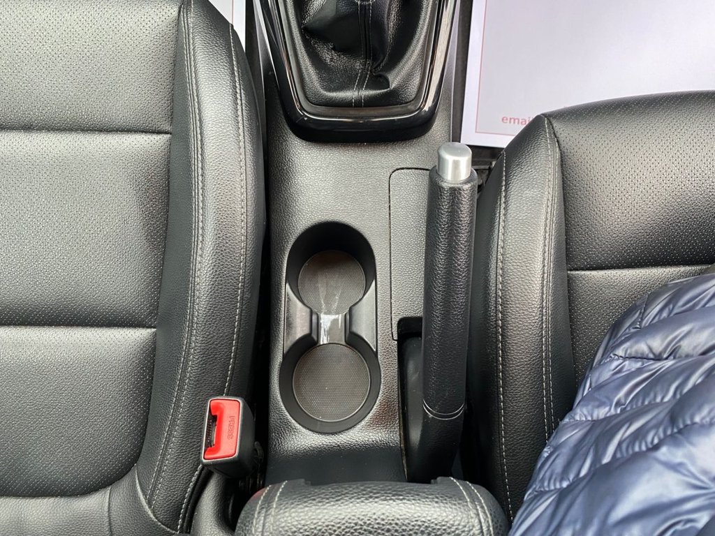 Used Kia Stonic 2020 for sale - 76609036: Photo 30