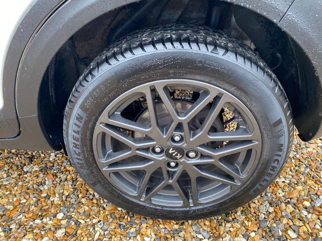 Used Kia Stonic 2020 for sale - 76609036: Photo 36