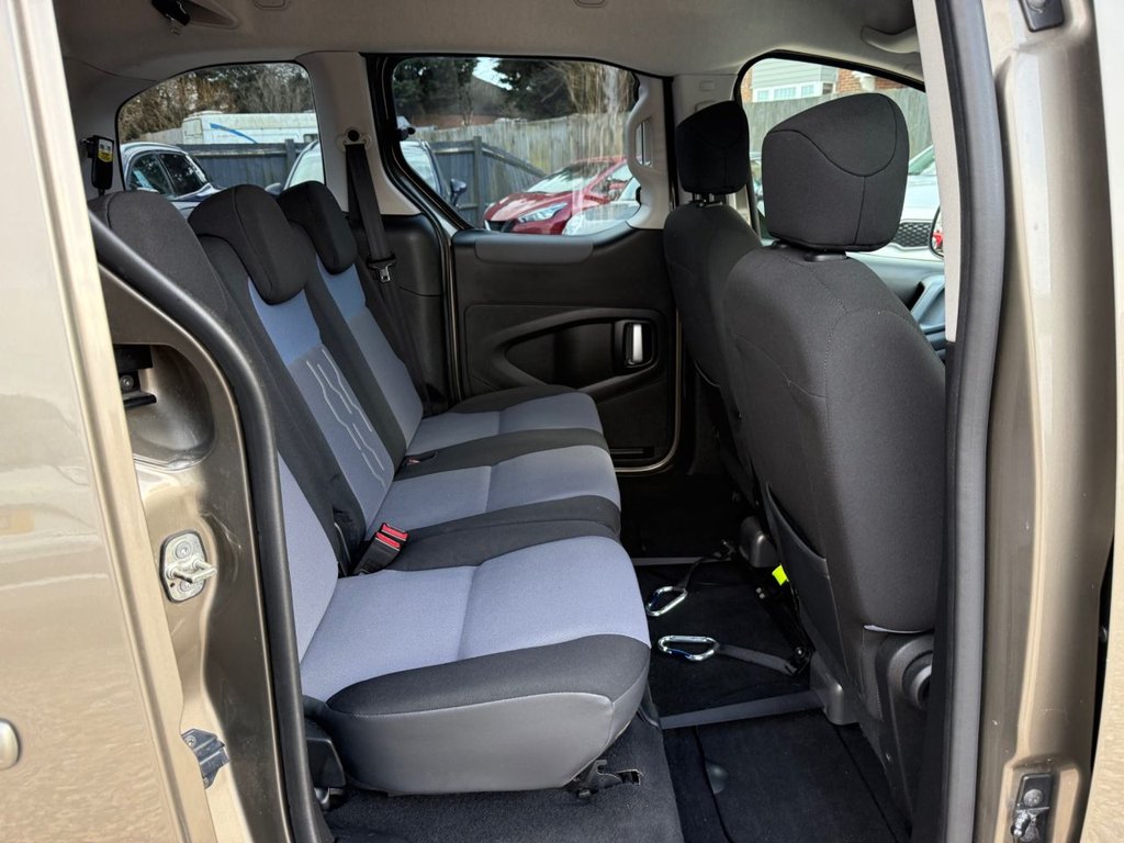 Used Peugeot Partner Tepee 2014 for sale - 77734249: Photo 12