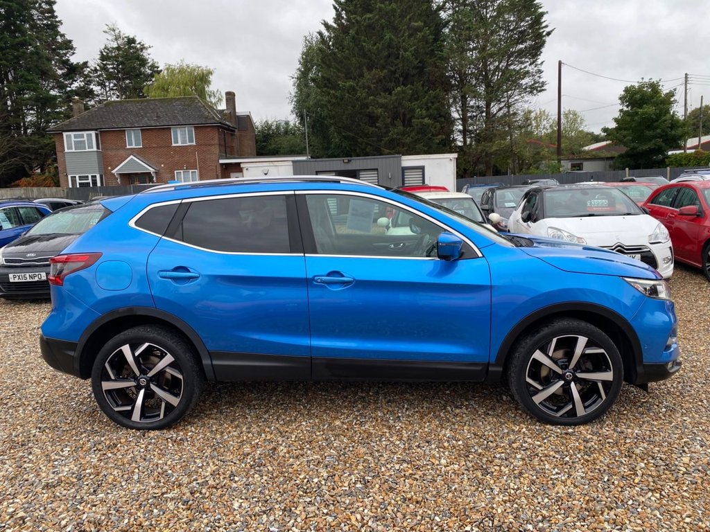 Used Nissan Qashqai 2018 for sale - 76609043: Photo 3