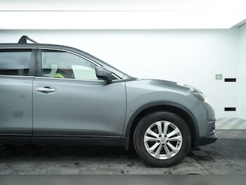 Used Nissan X-Trail 2016 for sale - 77747972: Photo