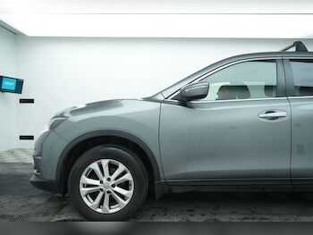 Used Nissan X-Trail 2016 for sale - 77747972: Photo