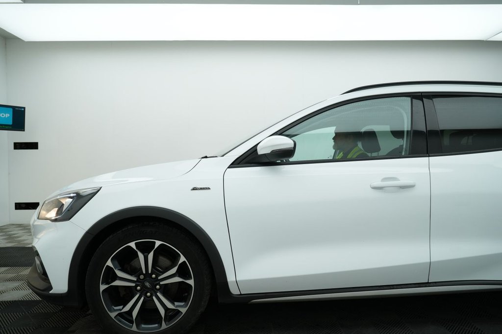 Used Ford Focus 2019 for sale - 78128845: Photo 4