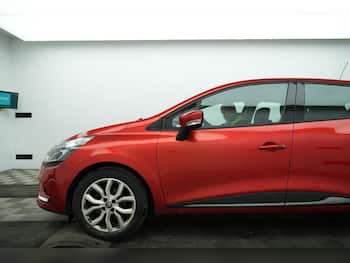 Used Renault Clio 2017 for sale - 79835682: Photo