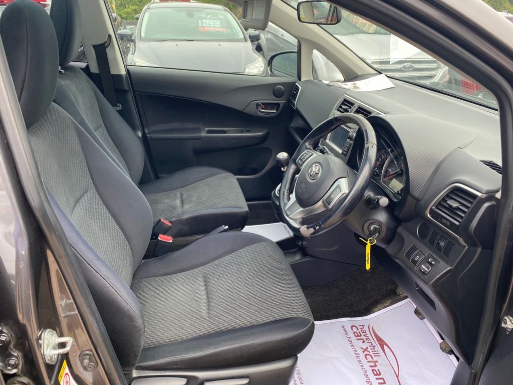 Used Toyota Verso 2011 for sale - 76609019: Photo 12