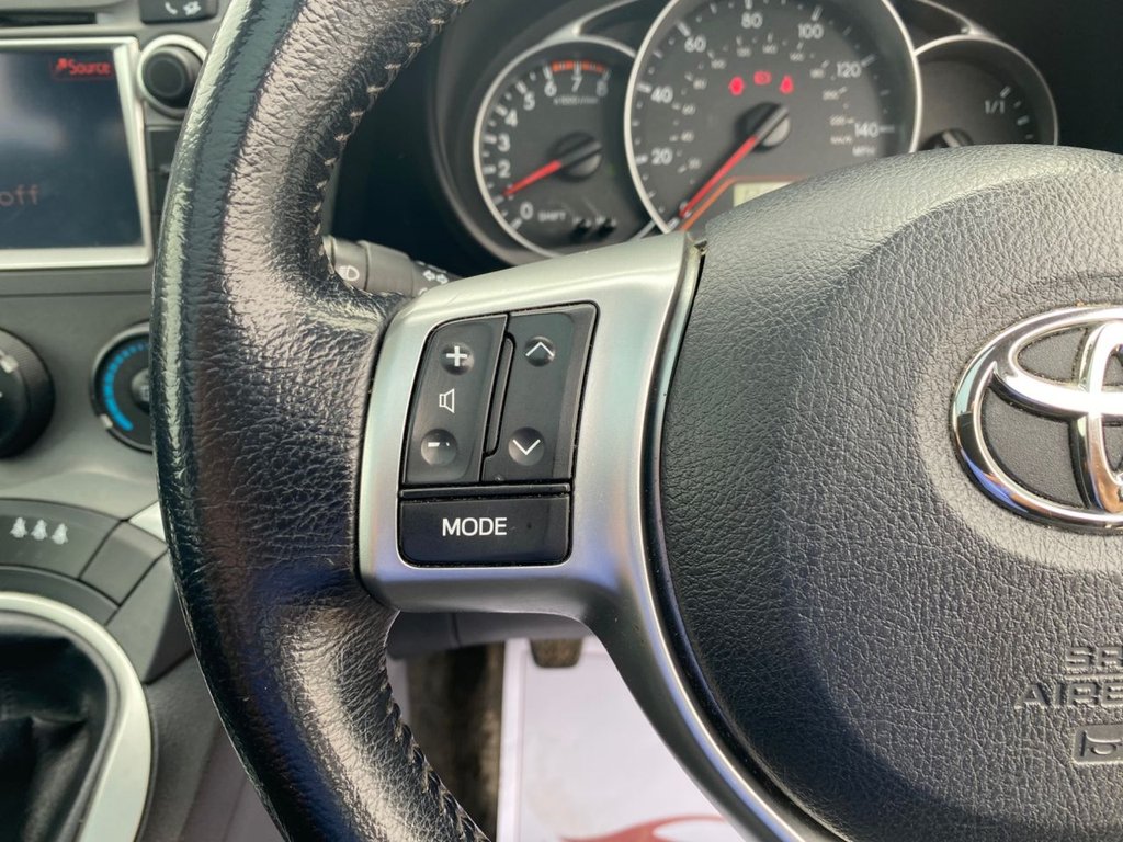 Used Toyota Verso 2011 for sale - 76609019: Photo 24