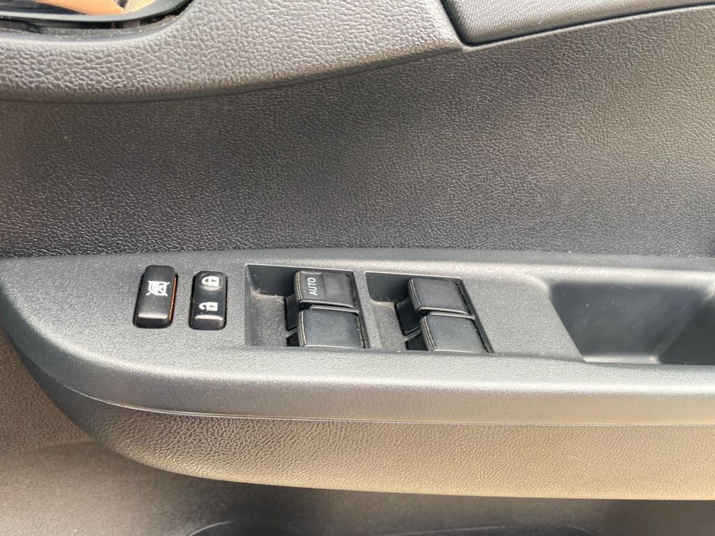 Used Toyota Verso 2011 for sale - 76609019: Photo 33