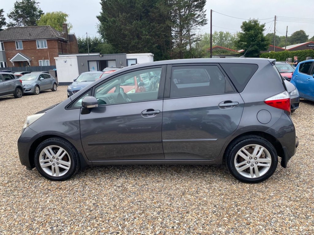 Used Toyota Verso 2011 for sale - 76609019: Photo 8