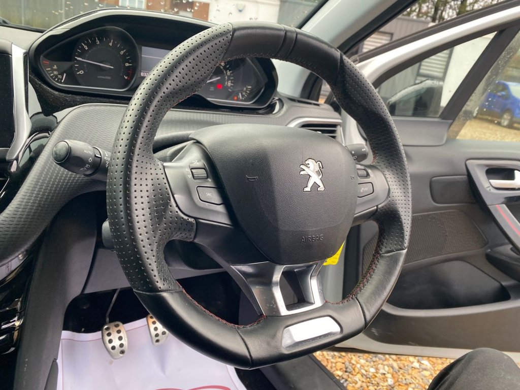 Used Peugeot 208 2018 for sale - 77583036: Photo 21