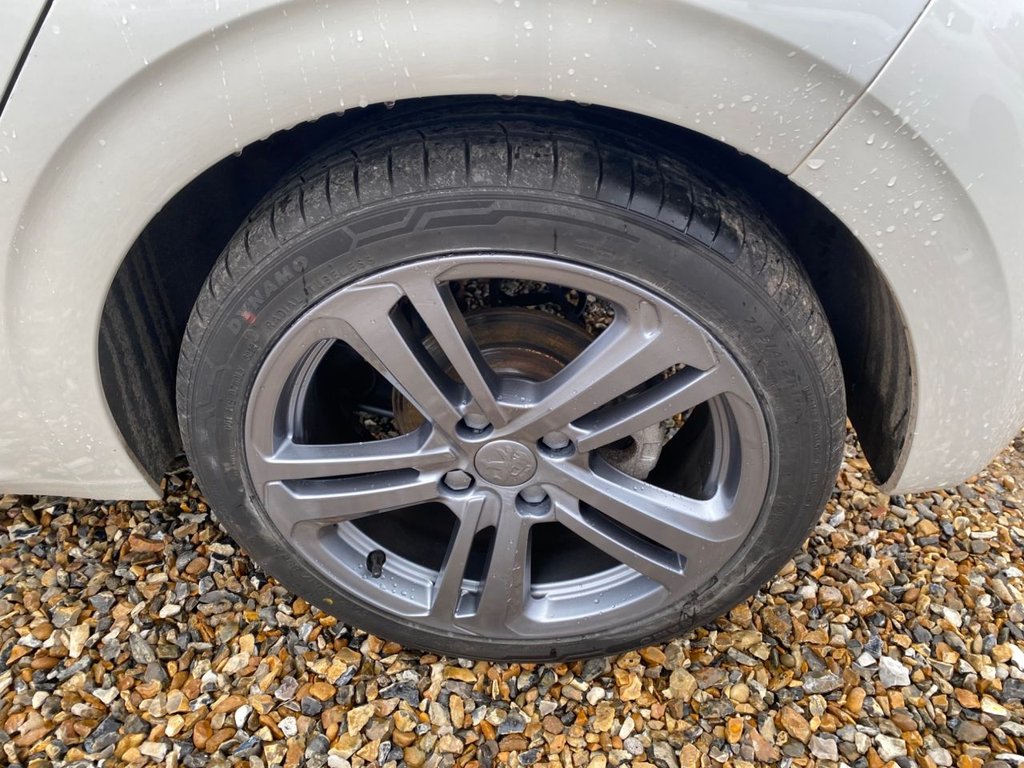 Used Peugeot 208 2018 for sale - 77583036: Photo 33