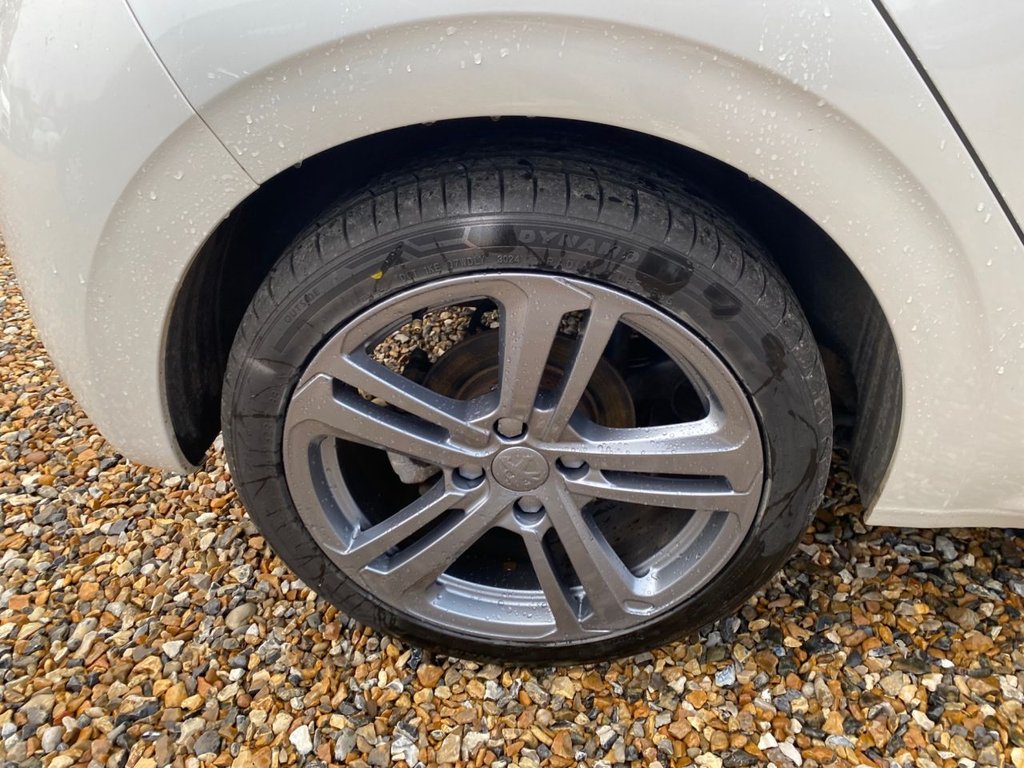 Used Peugeot 208 2018 for sale - 77583036: Photo 34