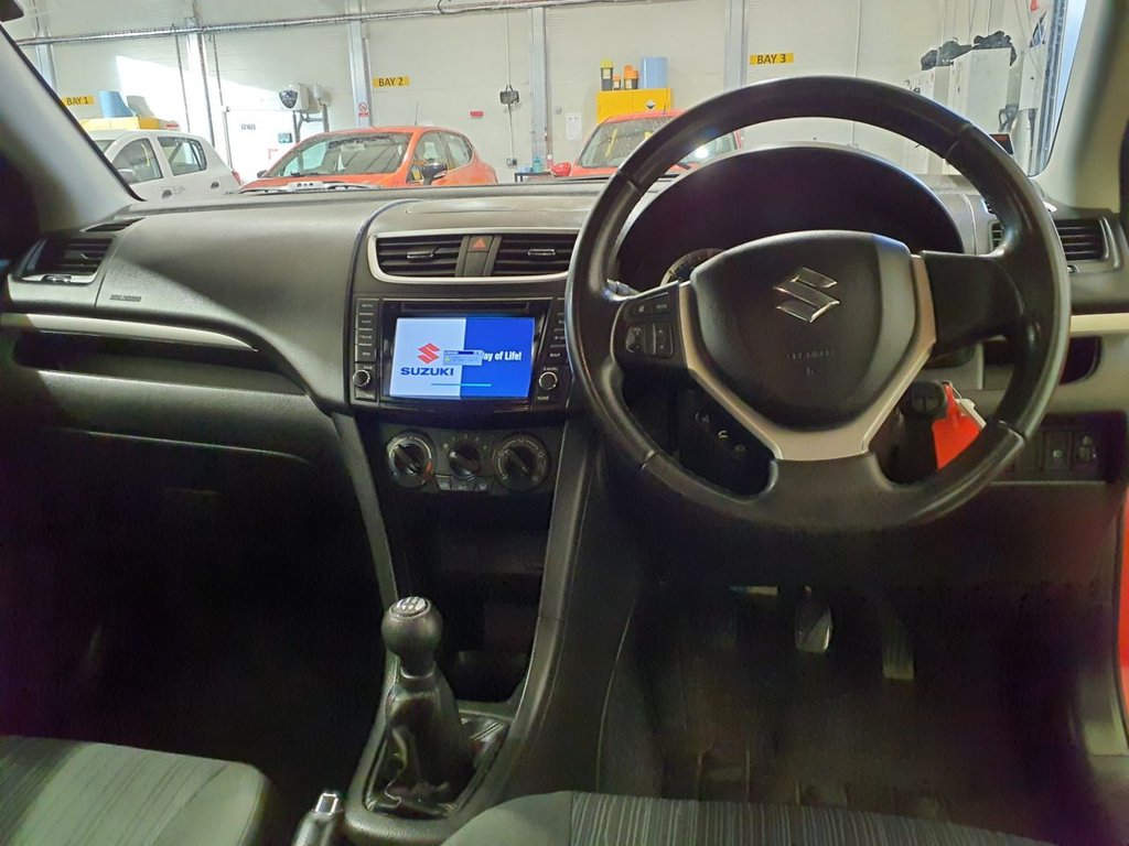 Used Suzuki Swift 2015 for sale - 76962049: Photo 7