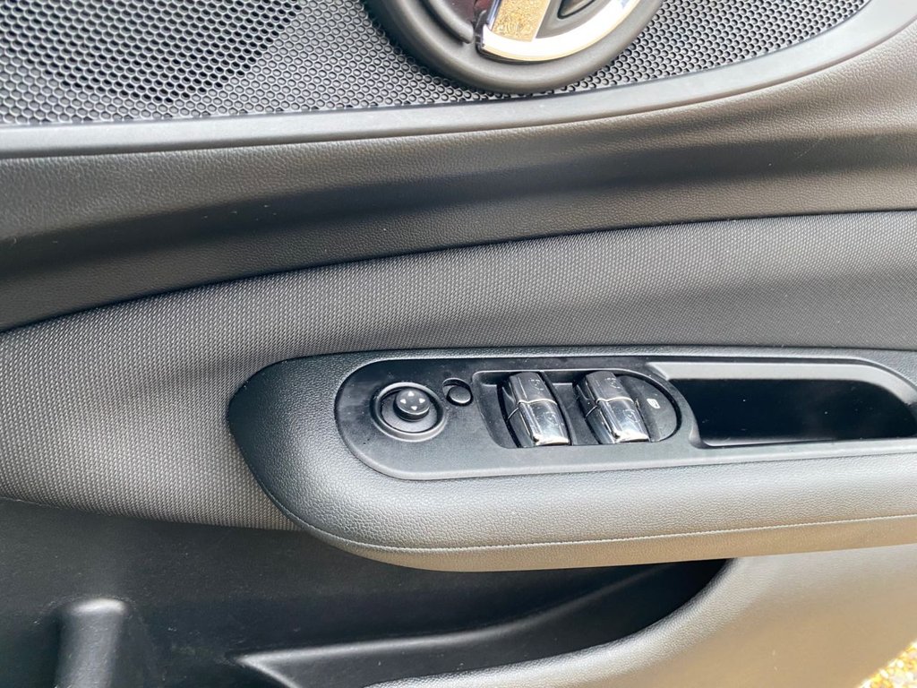 Used MINI Clubman 2016 for sale - 77551511: Photo 9