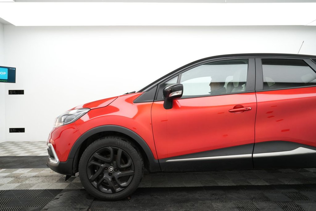 Used Renault Captur 2019 for sale - 77007010: Photo 4