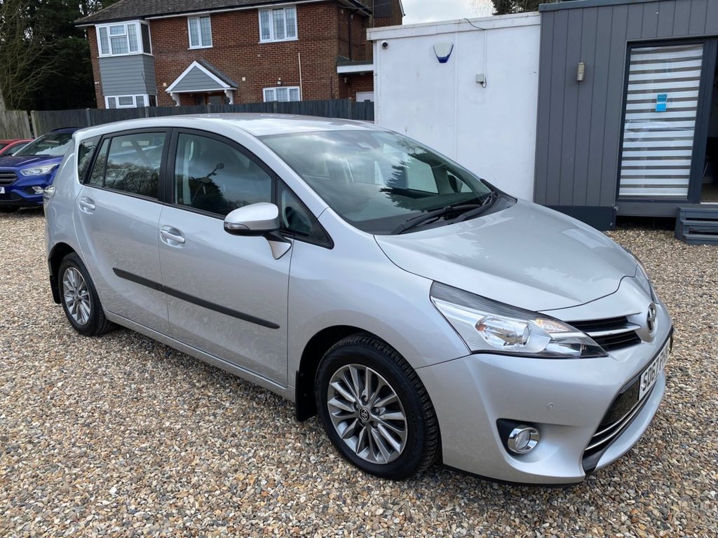 Used Toyota Verso 2017 for sale - 78123997: Photo 2
