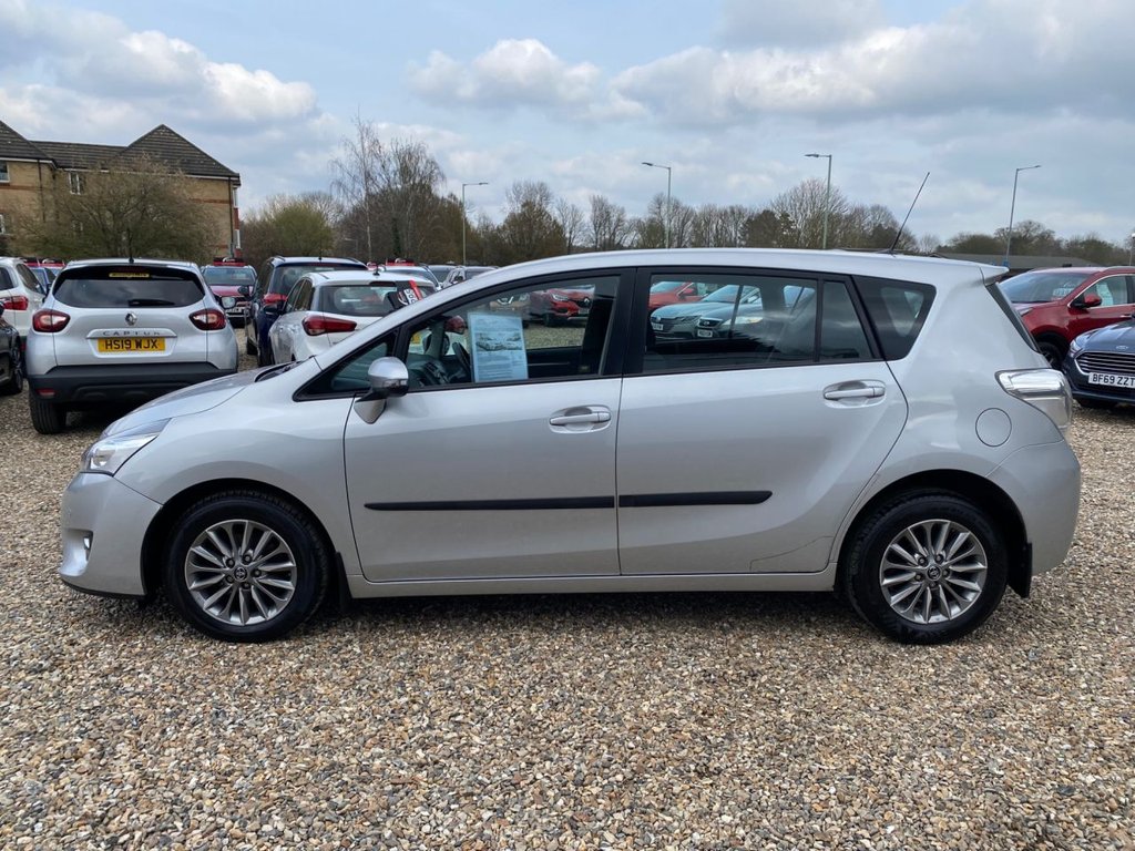 Used Toyota Verso 2017 for sale - 78123997: Photo 8