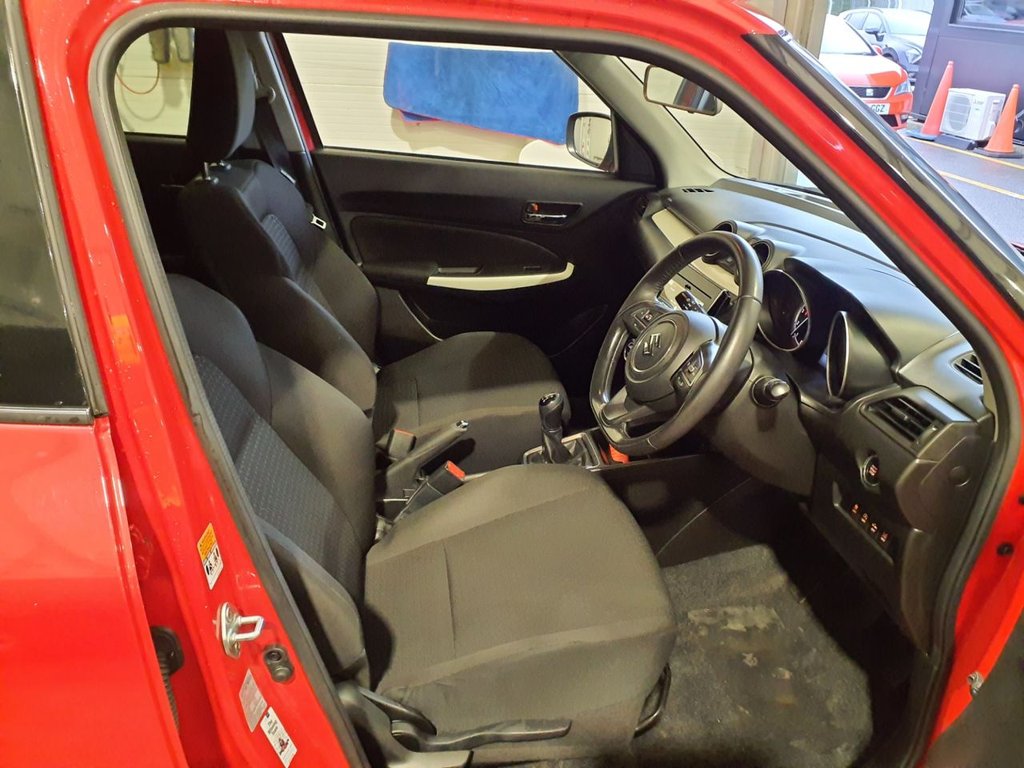 Used Suzuki Swift 2018 for sale - 77594265: Photo 10
