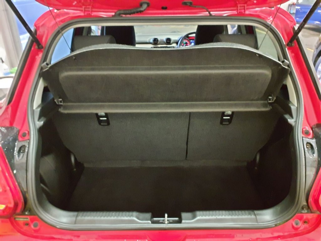 Used Suzuki Swift 2018 for sale - 77594265: Photo 13