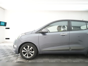 Used Hyundai i10 2016 for sale - 79027038: Photo