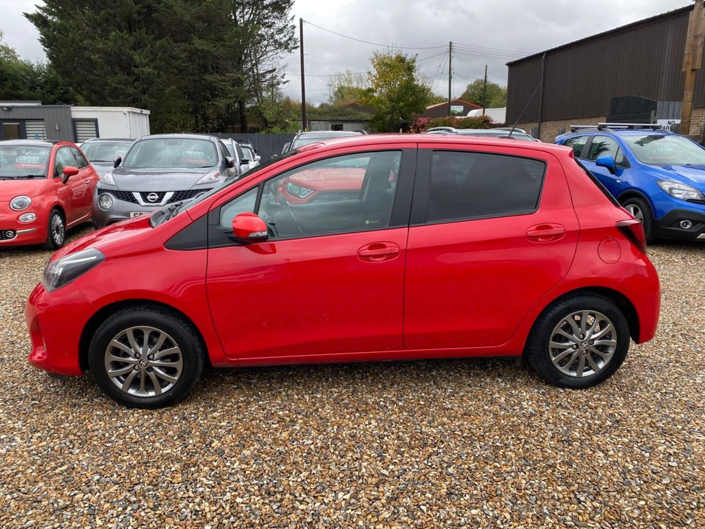 Used Toyota Yaris 2017 for sale - 76609064: Photo 8