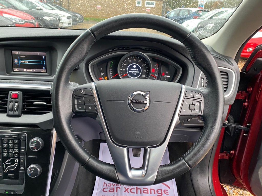 Used Volvo V40 2017 for sale - 77547004: Photo 11