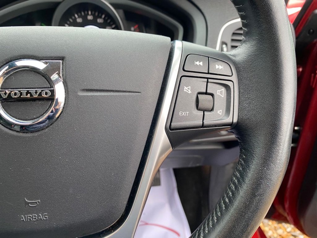 Used Volvo V40 2017 for sale - 77547004: Photo 14