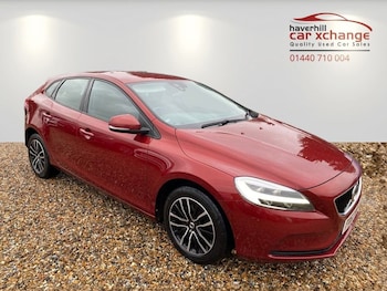 Used Volvo V40 2017 for sale - 77547004: Photo