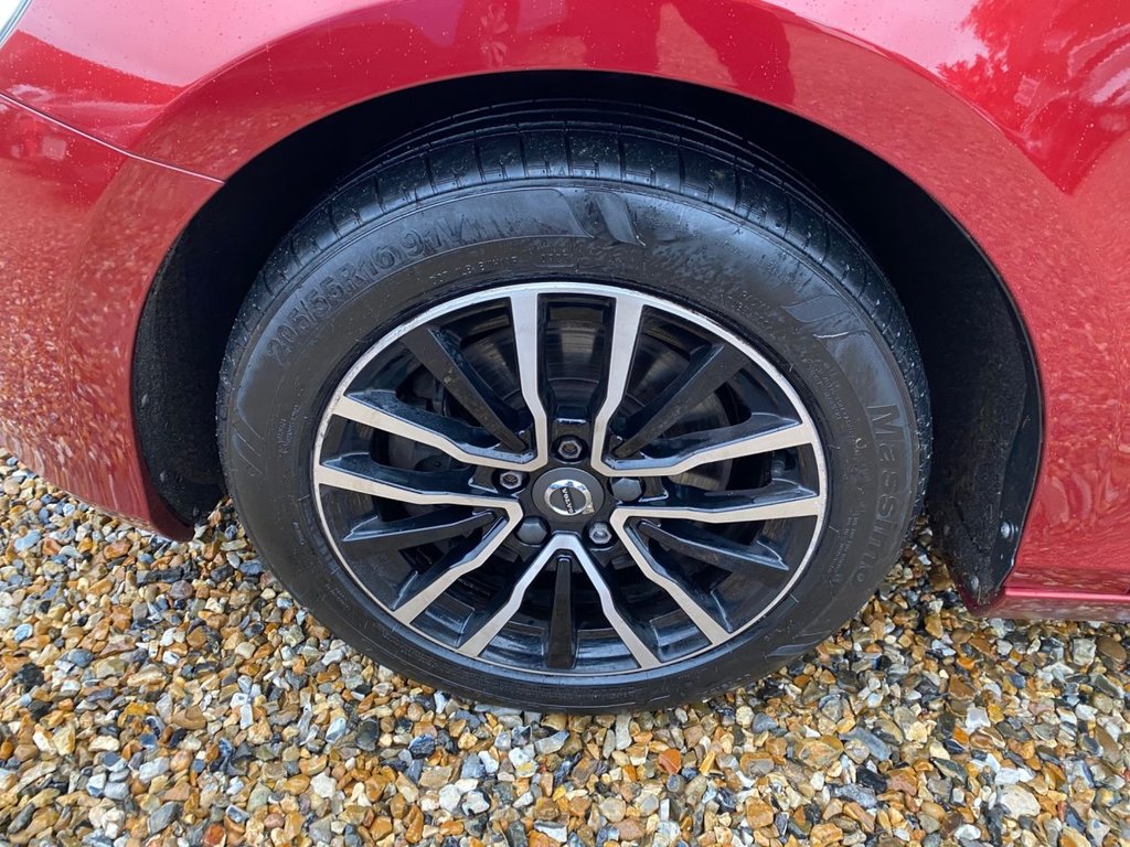 Used Volvo V40 2017 for sale - 77547004: Photo 33