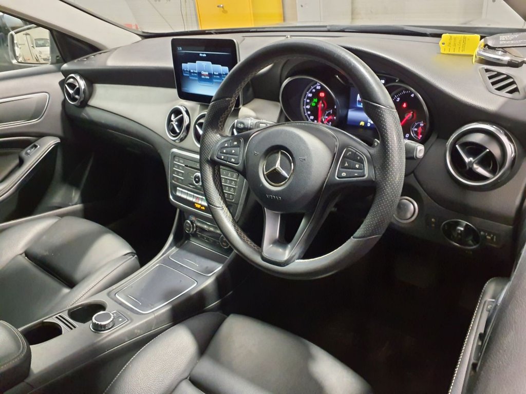 Used Mercedes-Benz GLA 2017 for sale - 78056581: Photo 9