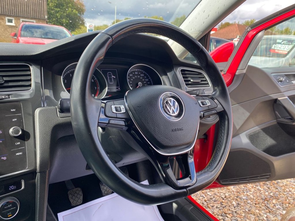 Used Volkswagen Golf 2020 for sale - 76609034: Photo 24