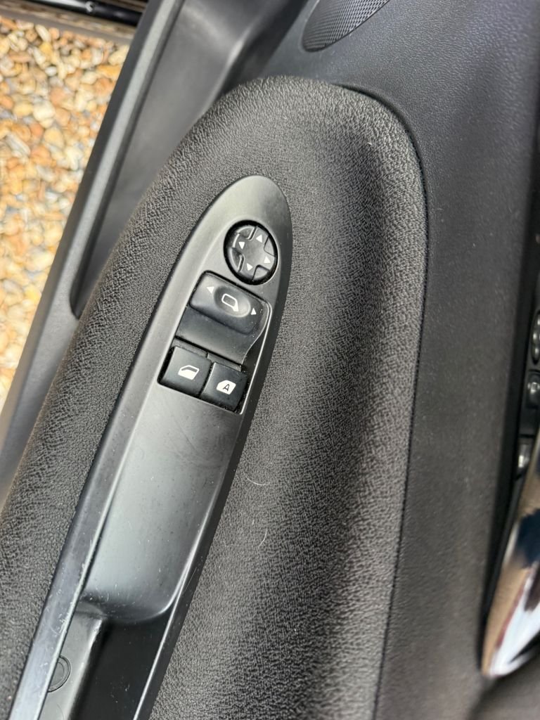 Used DS Automobiles DS 3 2017 for sale - 76609069: Photo 11