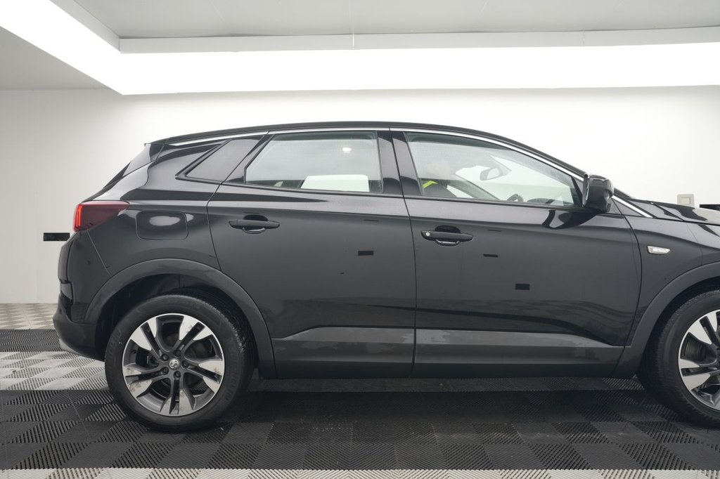 Used Vauxhall Grandland X 2019 for sale - 76665588: Photo 3