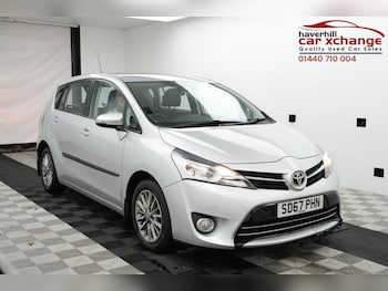 2017 (67) - 1.6 D-4D Icon TSS 5dr