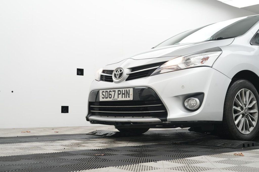 Used Toyota Verso 2017 for sale - 77720023: Photo 6