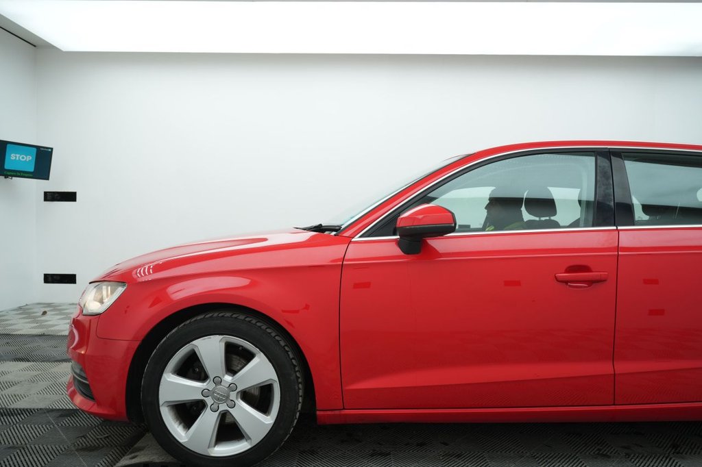 Used Audi A3 2015 for sale - 77200381: Photo 4