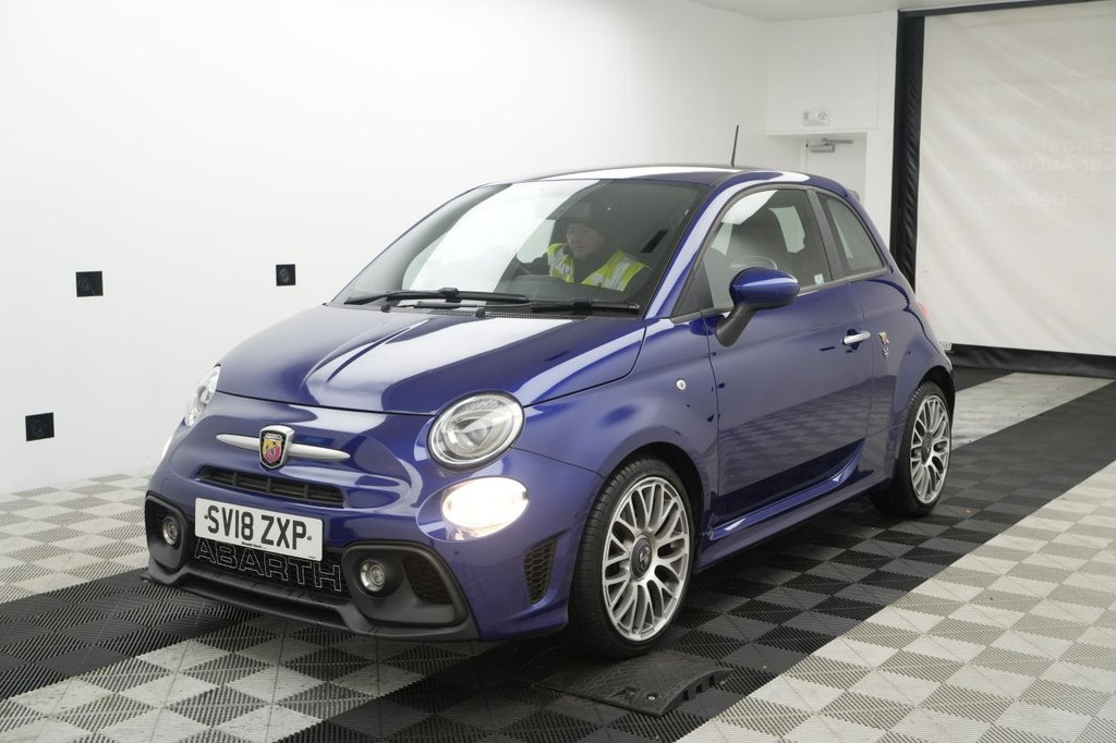 Used Abarth 595 2018 for sale - 76962039: Photo 2