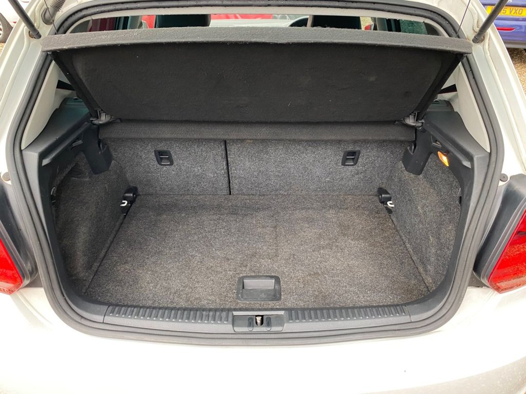 Used Volkswagen Polo 2017 for sale - 76609054: Photo 6