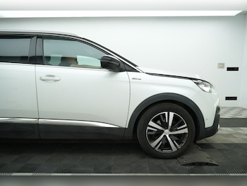Used Peugeot 5008 2018 for sale - 78887241: Photo