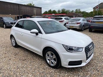 Used Audi A1 2015 for sale - 78631290: Photo