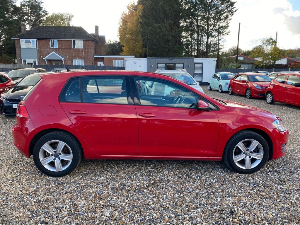 Used Volkswagen Golf 2016 for sale - 76609040: Photo 3