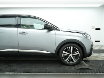 Used Peugeot 3008 2018 for sale - 78805762: Photo